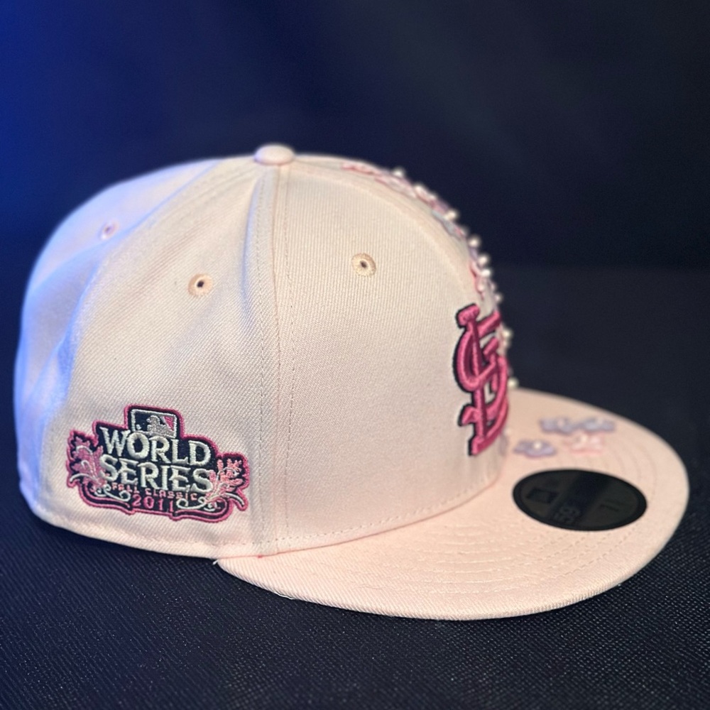 Fitted cap - Picture 4 of 7